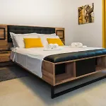 A-more Apartment *