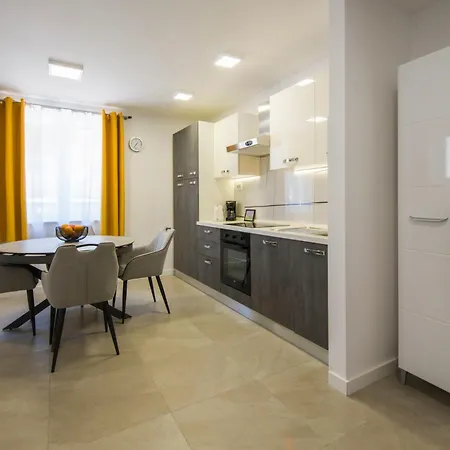 A-more Apartment